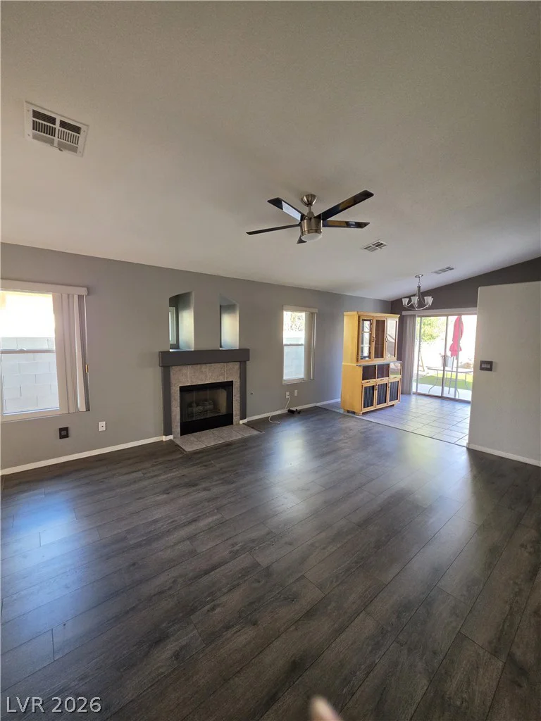 10528 Penns Creek, Las Vegas, NV 89135