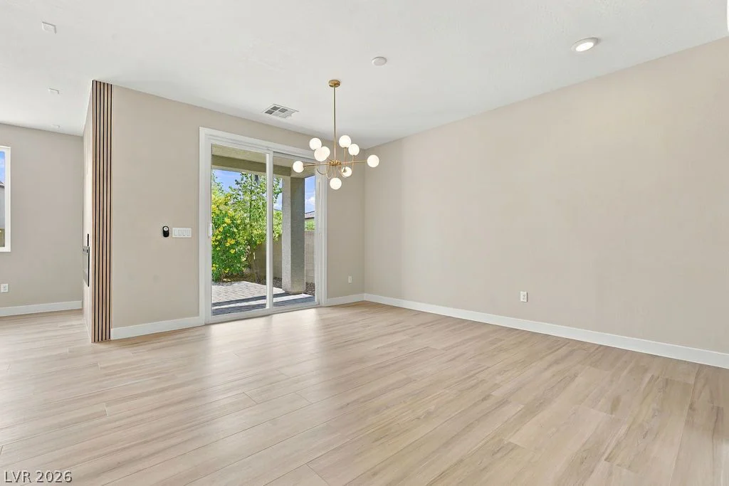 7246 Dazzle Point, North Las Vegas, NV 89084