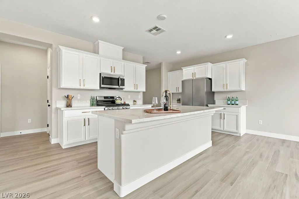 7246 Dazzle Point, North Las Vegas, NV 89084