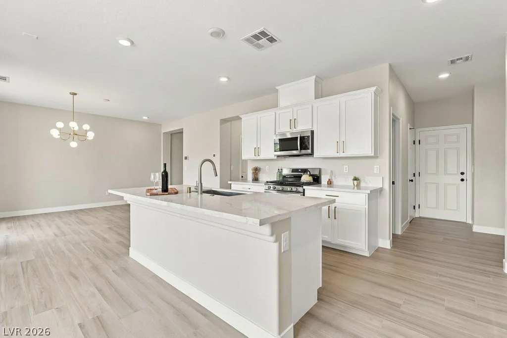 7246 Dazzle Point, North Las Vegas, NV 89084