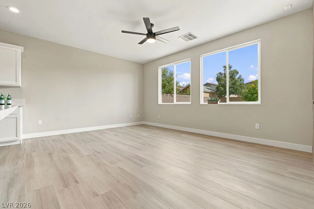 7246 Dazzle Point, North Las Vegas, NV 89084