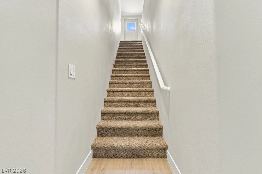 7246 Dazzle Point, North Las Vegas, NV 89084