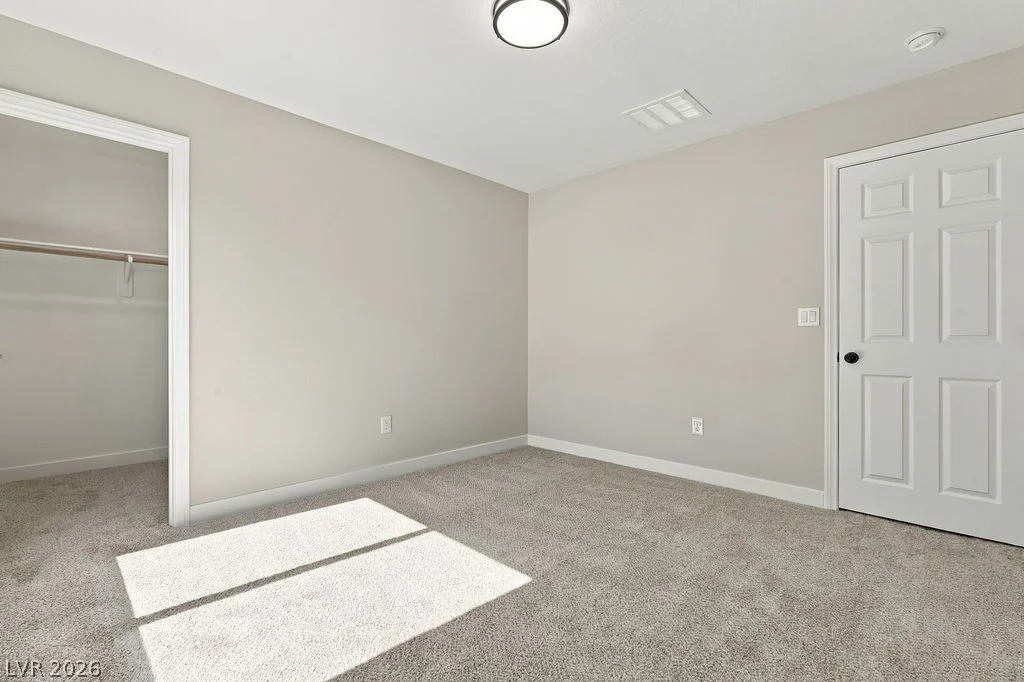 7246 Dazzle Point, North Las Vegas, NV 89084