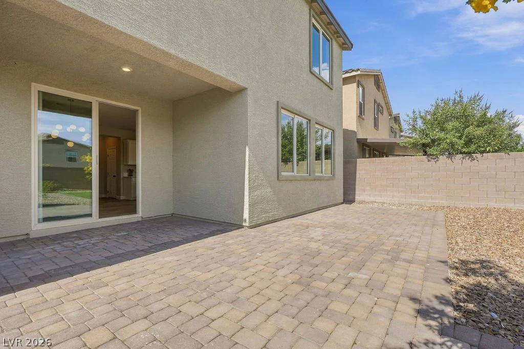 7246 Dazzle Point, North Las Vegas, NV 89084