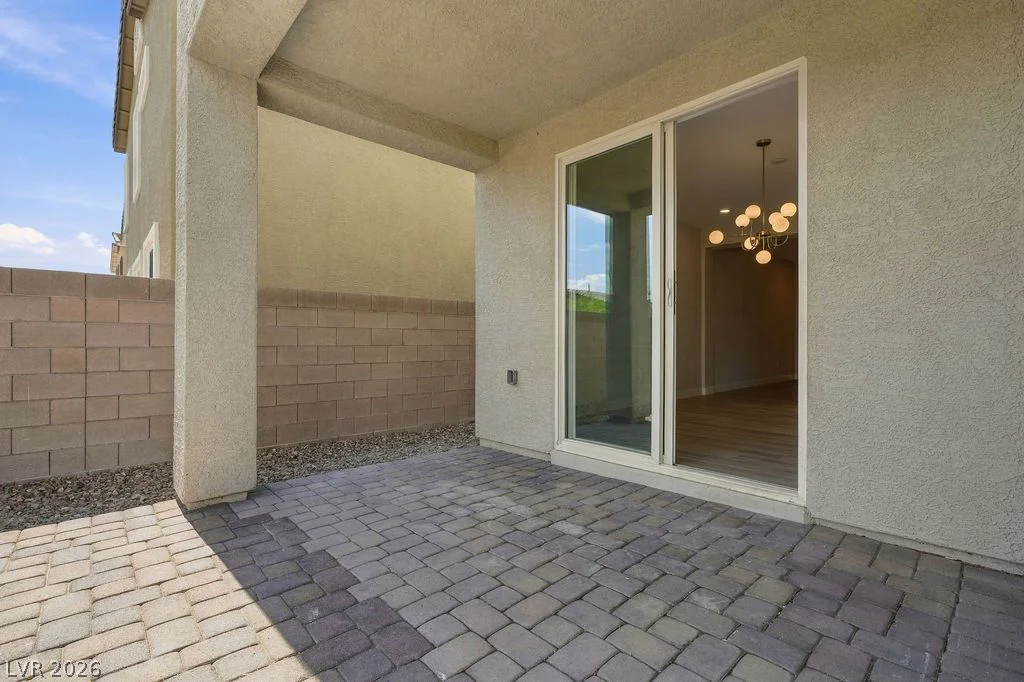 7246 Dazzle Point, North Las Vegas, NV 89084