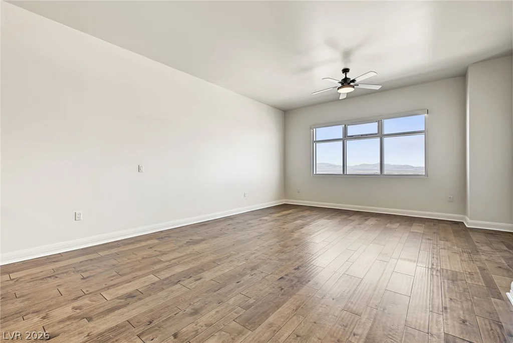 150 Las Vegas, Las Vegas, NV 89101