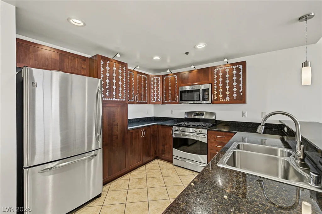 150 Las Vegas, Las Vegas, NV 89101