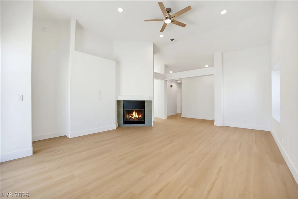 3312 Sturbridge, Las Vegas, NV 89129