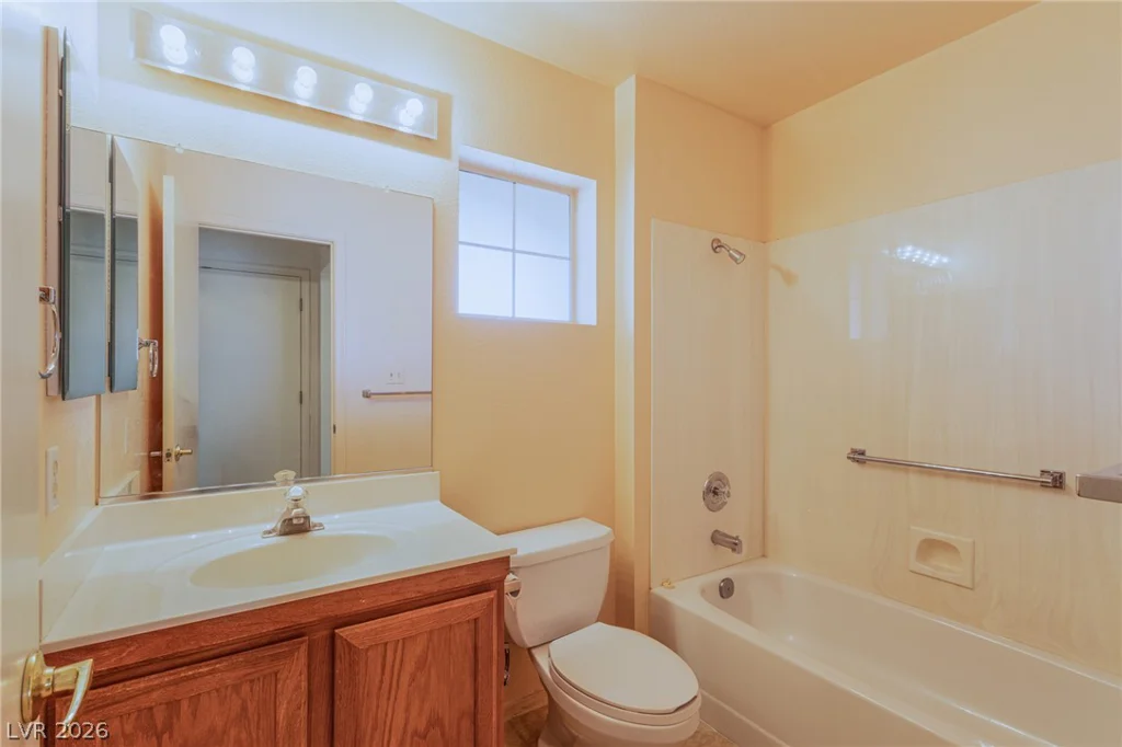 8520 Waycross, Las Vegas, NV 89134