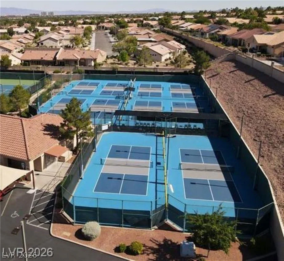 8520 Waycross, Las Vegas, NV 89134