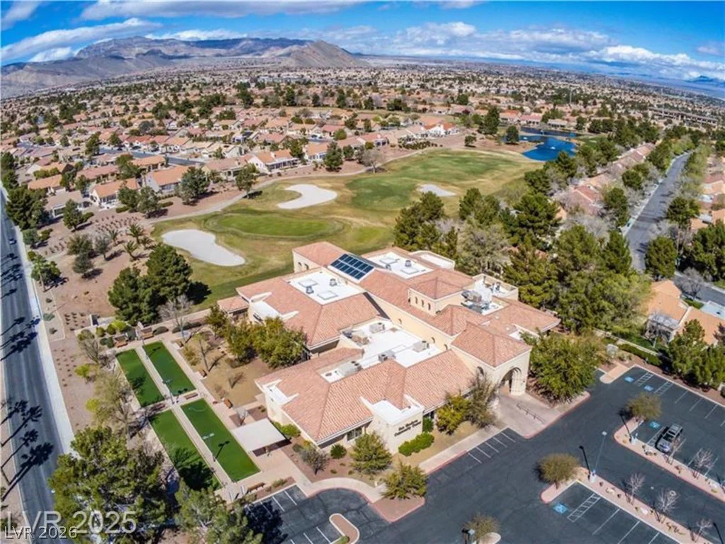 8520 Waycross, Las Vegas, NV 89134