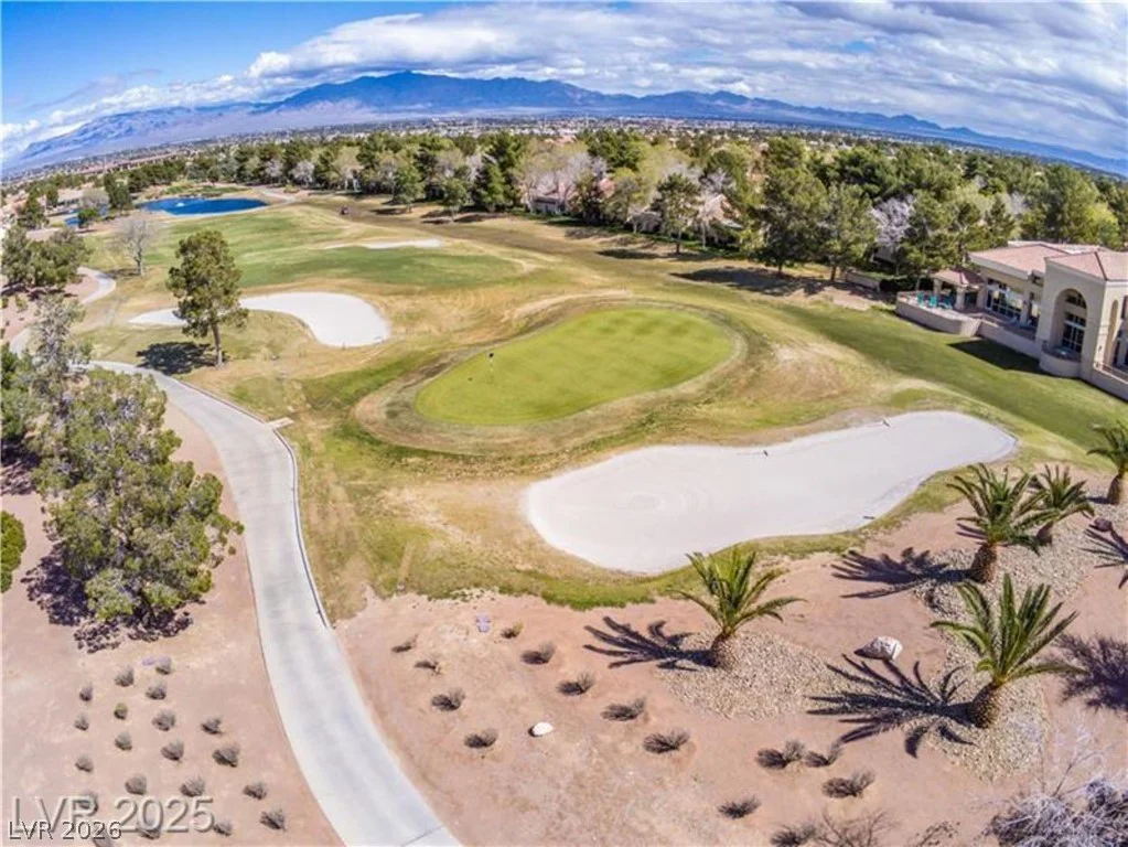 8520 Waycross, Las Vegas, NV 89134