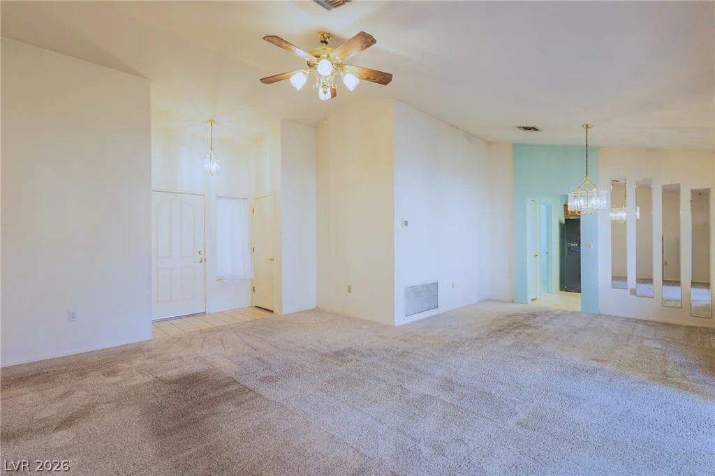 8520 Waycross, Las Vegas, NV 89134