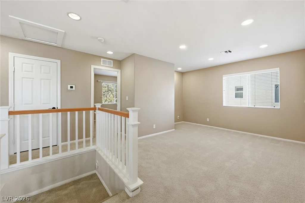 1832 Diamond Bluff, North Las Vegas, NV 89084