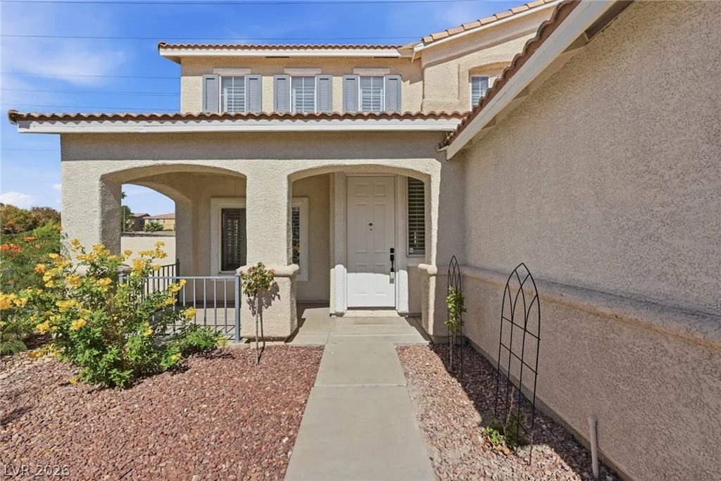1832 Diamond Bluff, North Las Vegas, NV 89084