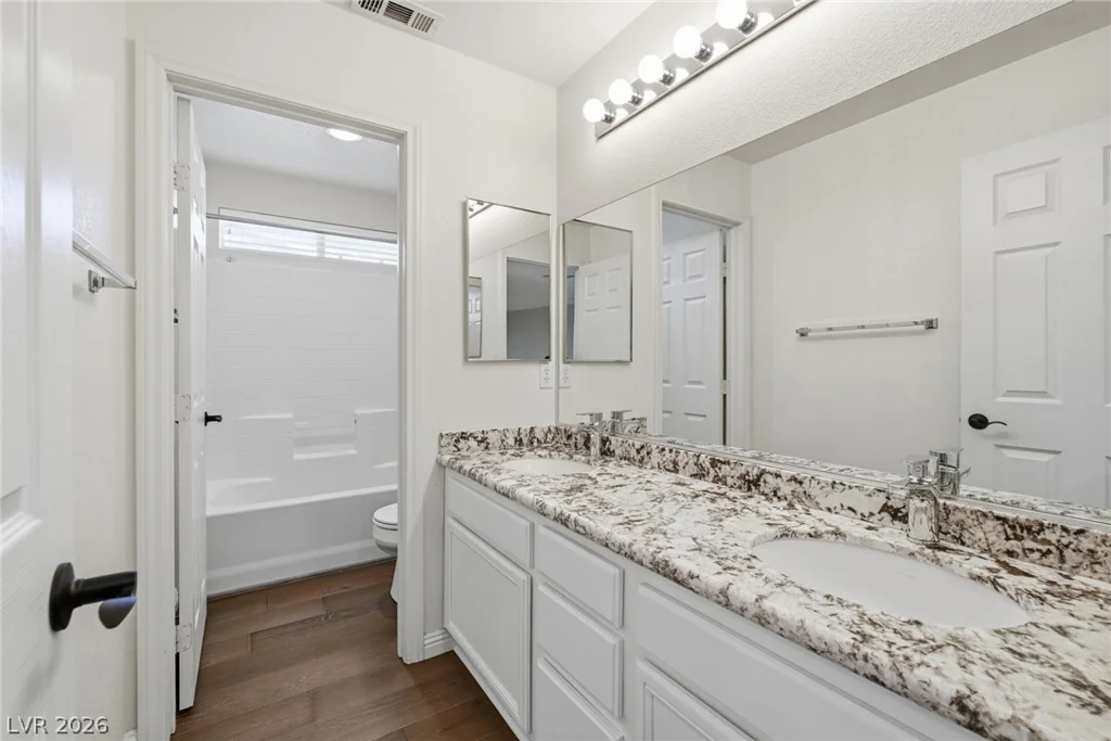 1832 Diamond Bluff, North Las Vegas, NV 89084