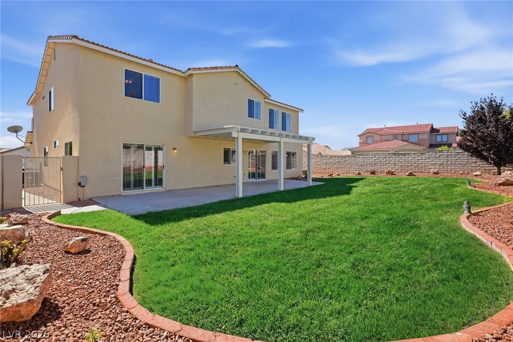 1832 Diamond Bluff, North Las Vegas, NV 89084