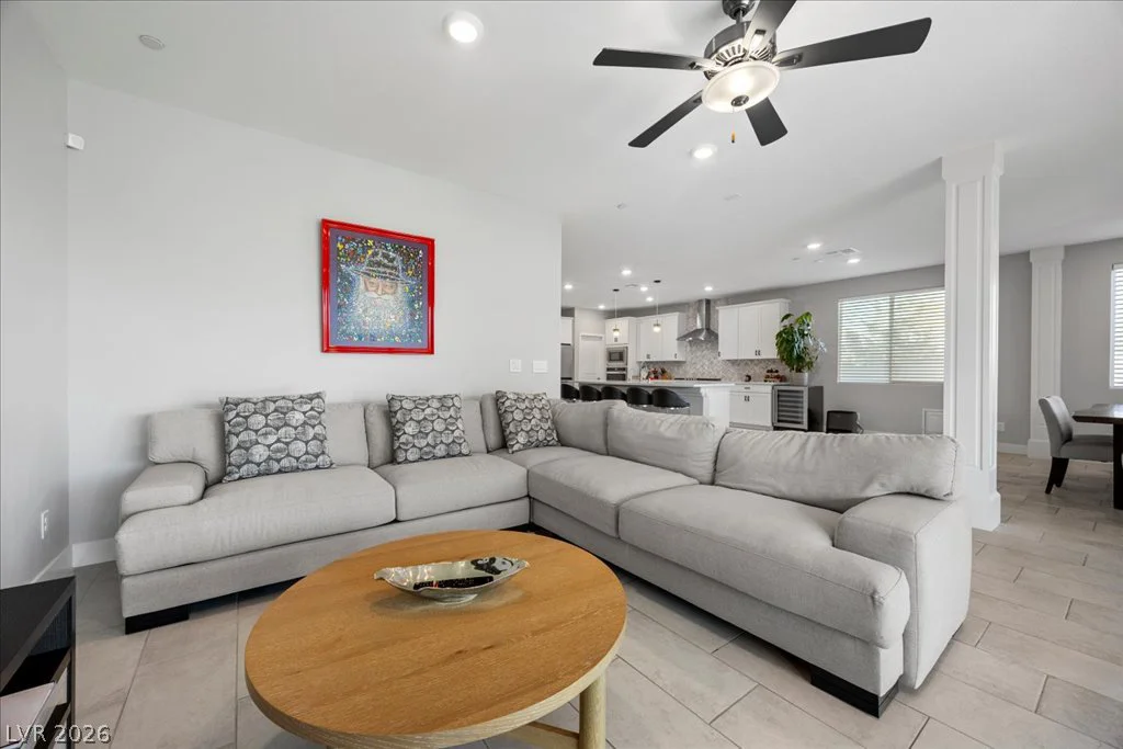 10231 Grapevine Hill, Las Vegas, NV 89149