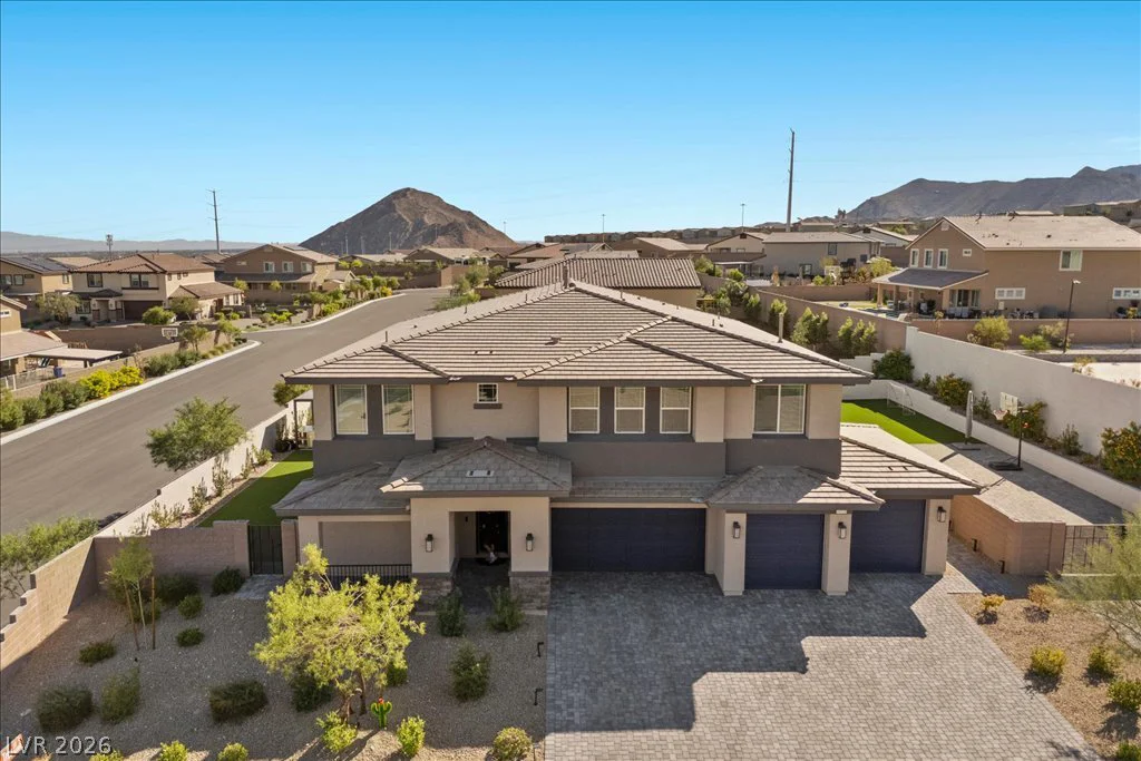 10231 Grapevine Hill, Las Vegas, NV 89149
