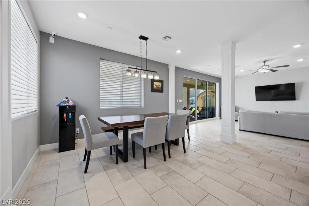 10231 Grapevine Hill, Las Vegas, NV 89149