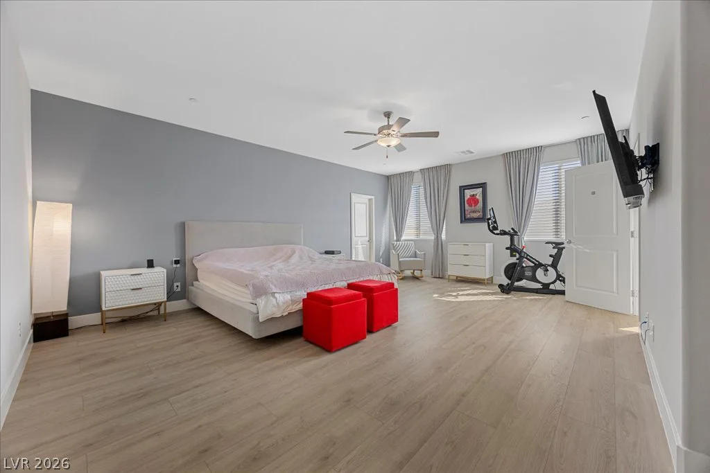 10231 Grapevine Hill, Las Vegas, NV 89149