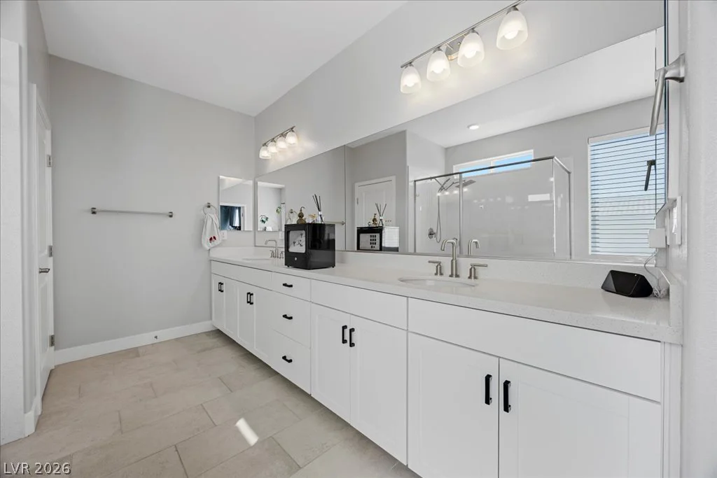 10231 Grapevine Hill, Las Vegas, NV 89149