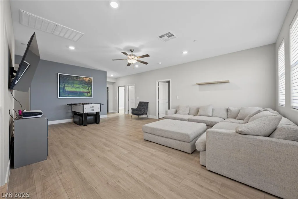 10231 Grapevine Hill, Las Vegas, NV 89149
