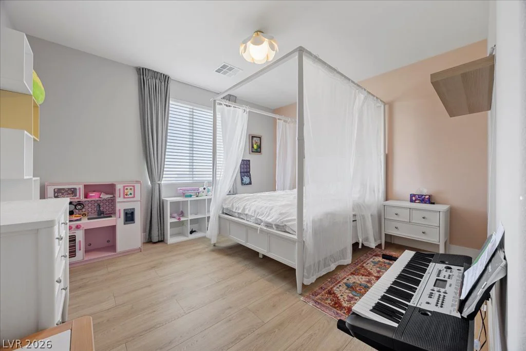 10231 Grapevine Hill, Las Vegas, NV 89149