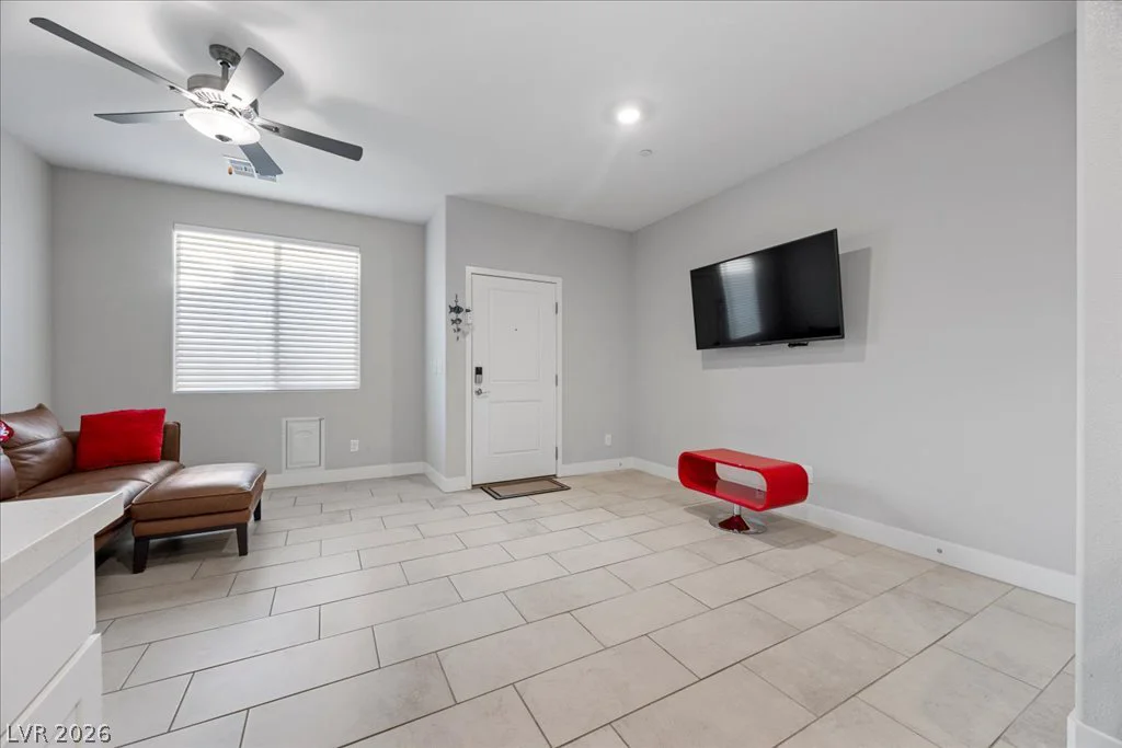 10231 Grapevine Hill, Las Vegas, NV 89149
