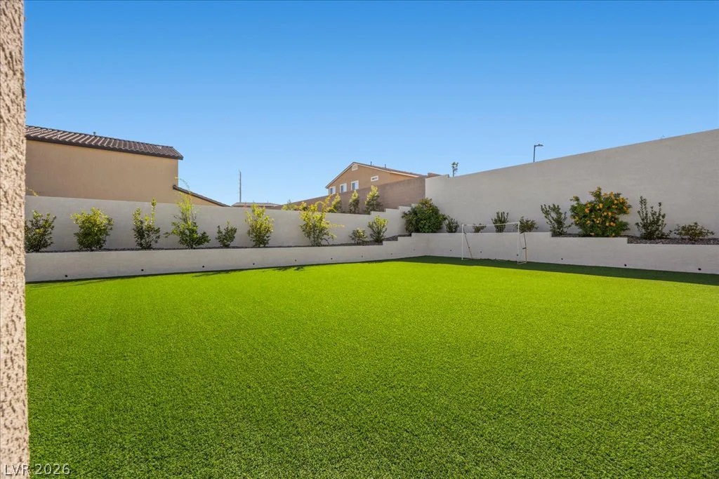 10231 Grapevine Hill, Las Vegas, NV 89149