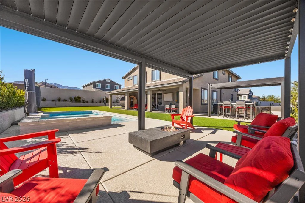 10231 Grapevine Hill, Las Vegas, NV 89149