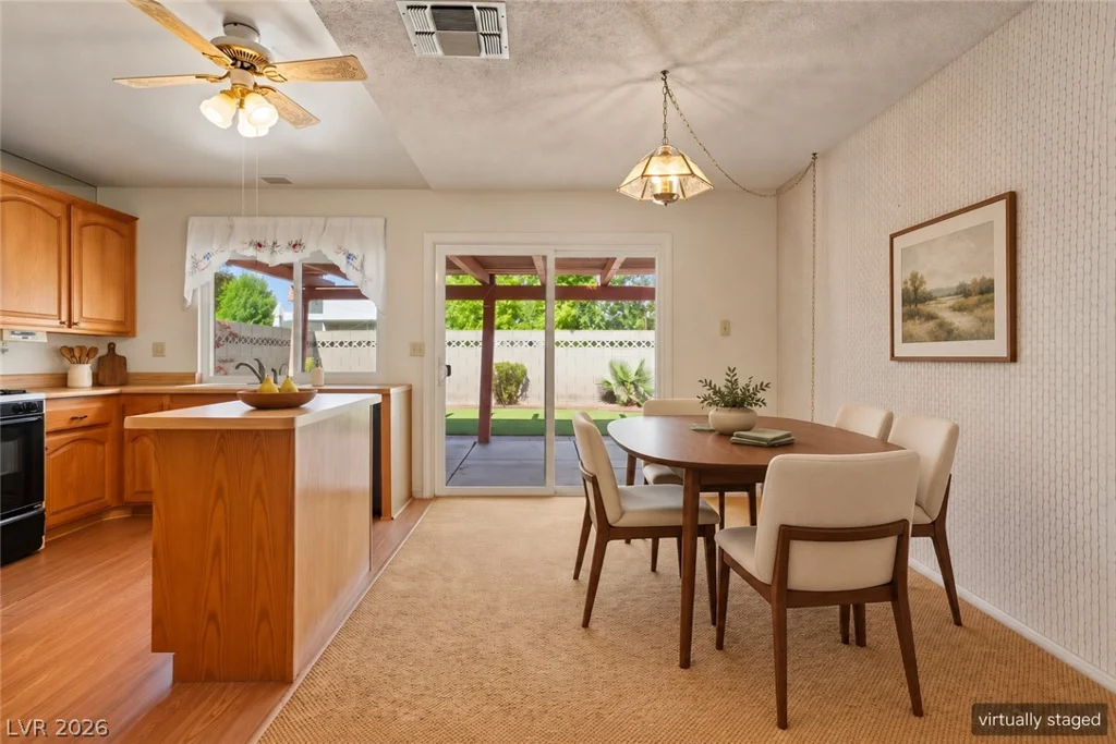 5680 Blossom View, Las Vegas, NV 89142