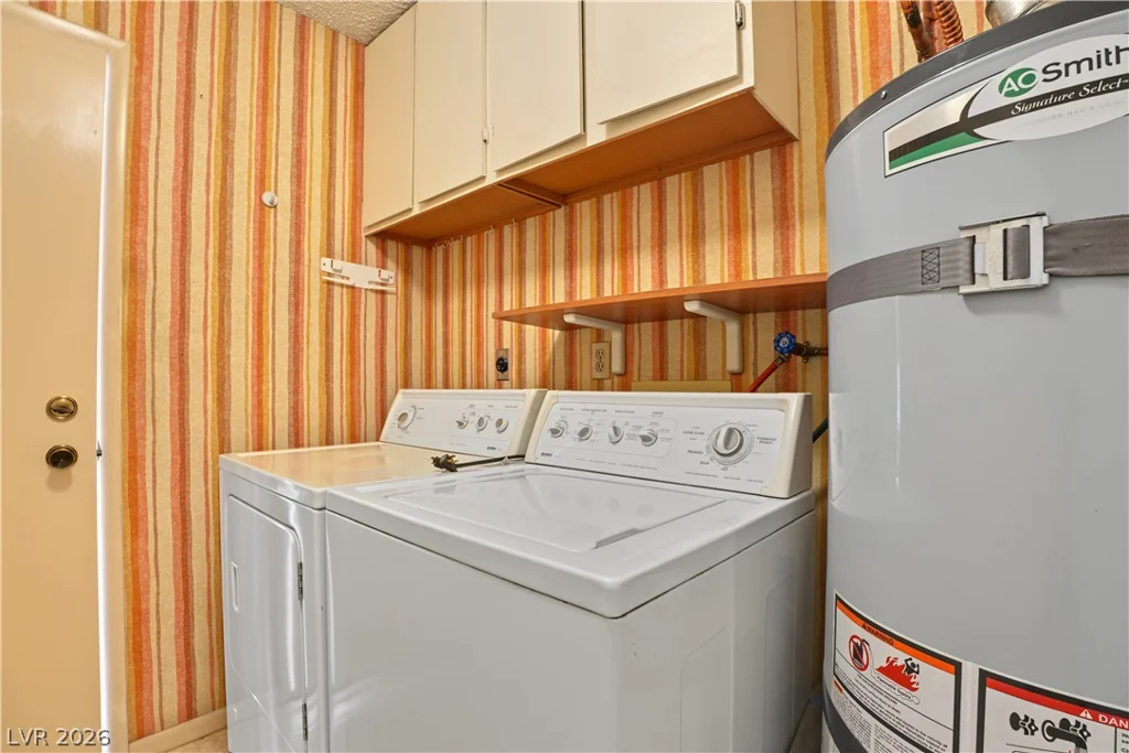 5680 Blossom View, Las Vegas, NV 89142