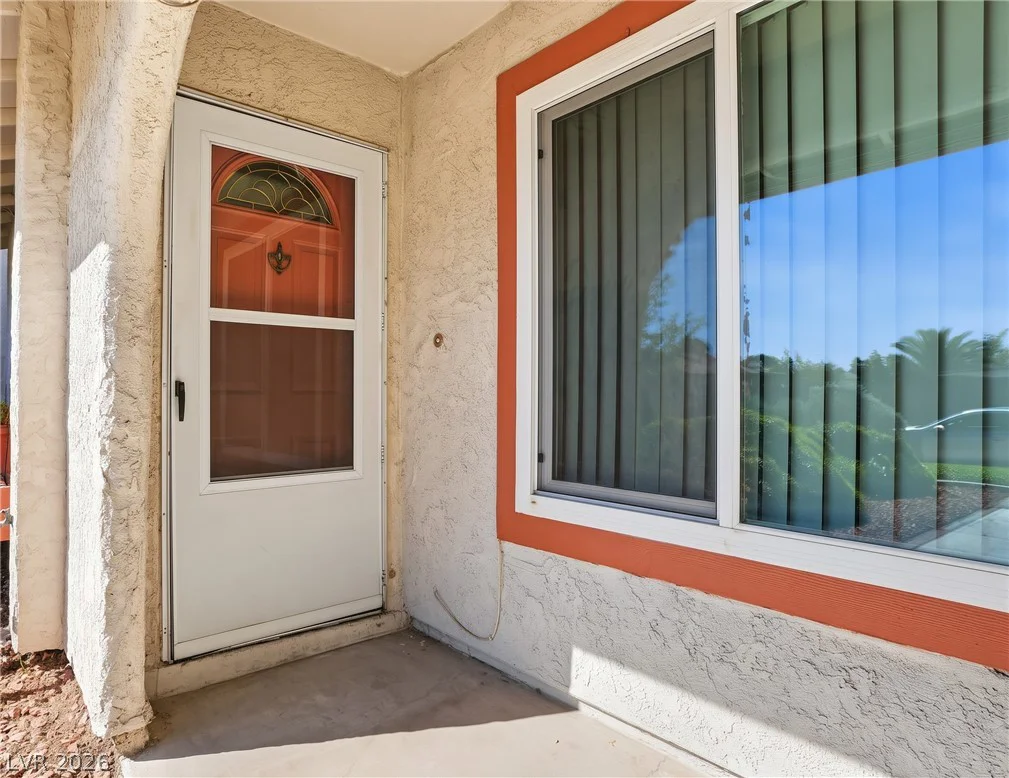 5680 Blossom View, Las Vegas, NV 89142