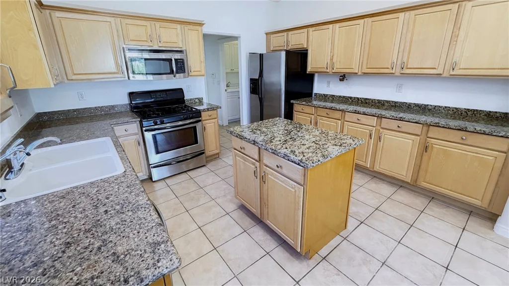 688 Vineland, Henderson, NV 89052