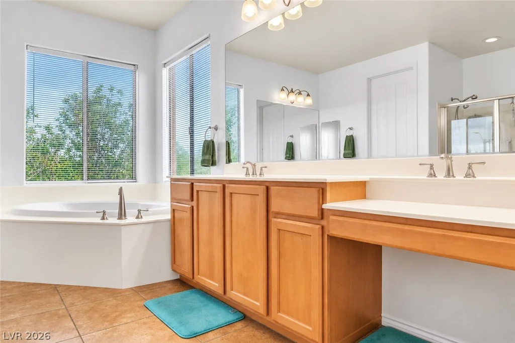 113 Peak Villa, North Las Vegas, NV 89031