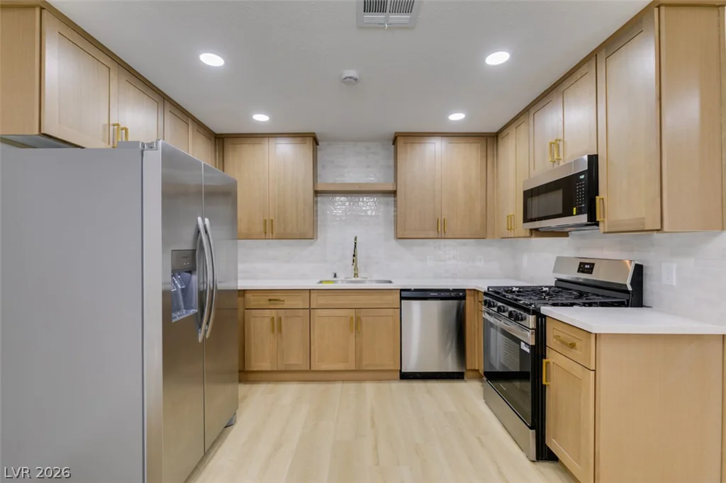 5576 Rochelle, Las Vegas, NV 89103