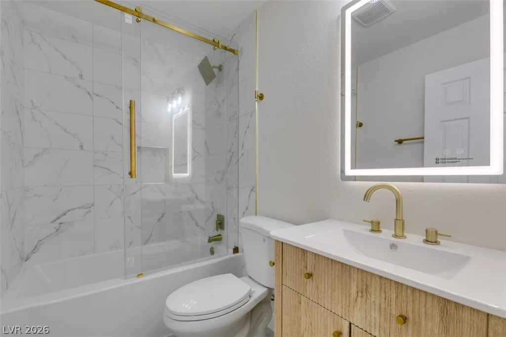 5576 Rochelle, Las Vegas, NV 89103