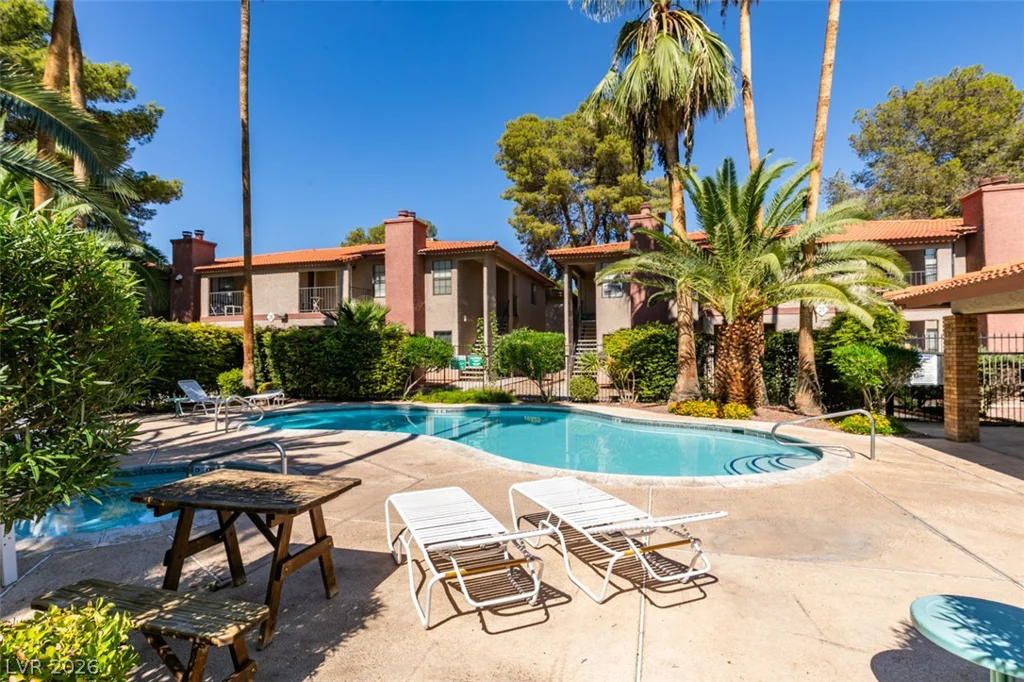 5576 Rochelle, Las Vegas, NV 89103