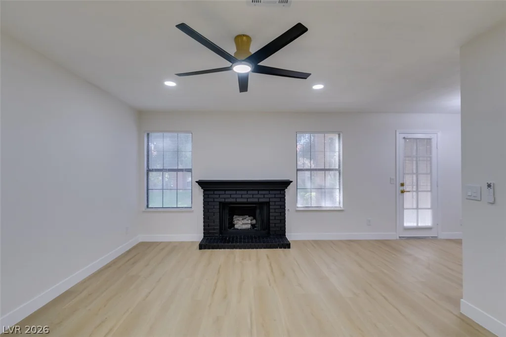 5576 Rochelle, Las Vegas, NV 89103