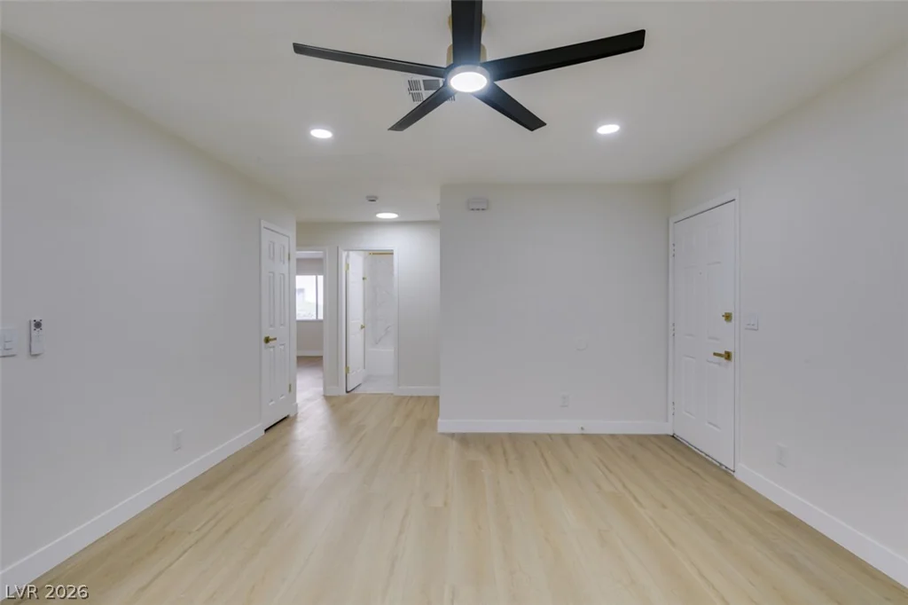 5576 Rochelle, Las Vegas, NV 89103