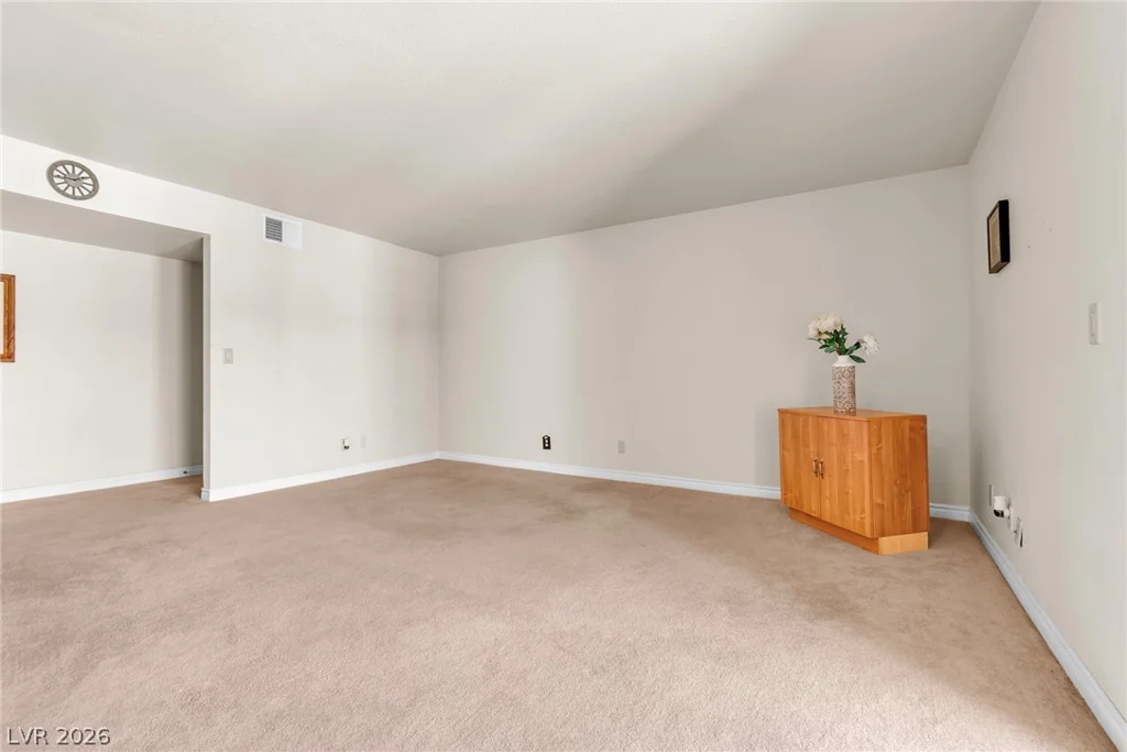 4411 Alexis, Las Vegas, NV 89103