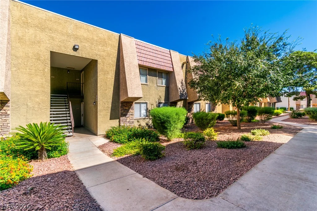 4411 Alexis, Las Vegas, NV 89103