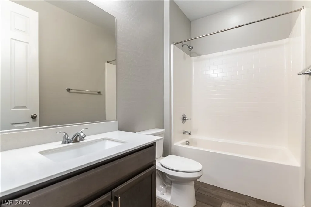 6008 Bugsy, North Las Vegas, NV 89081