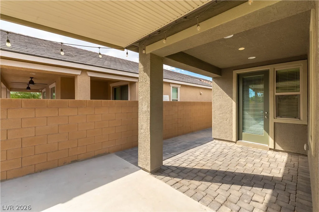 6008 Bugsy, North Las Vegas, NV 89081