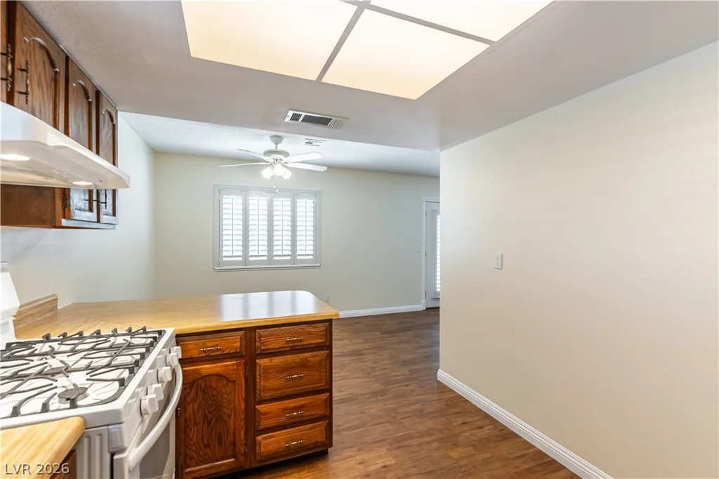 4766 Primavera, Las Vegas, NV 89122