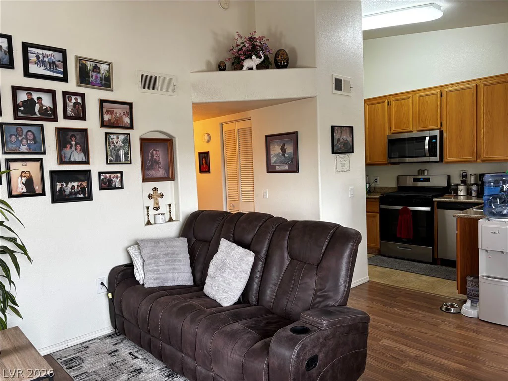 3318 Decatur, Las Vegas, NV 89130