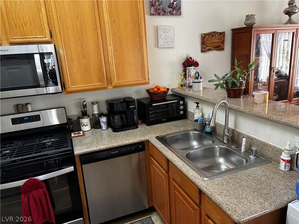 3318 Decatur, Las Vegas, NV 89130