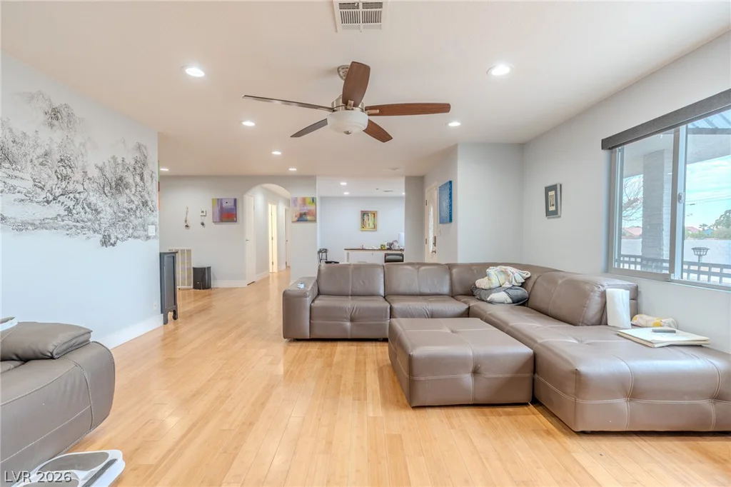 7565 Placid, Las Vegas, NV 89123