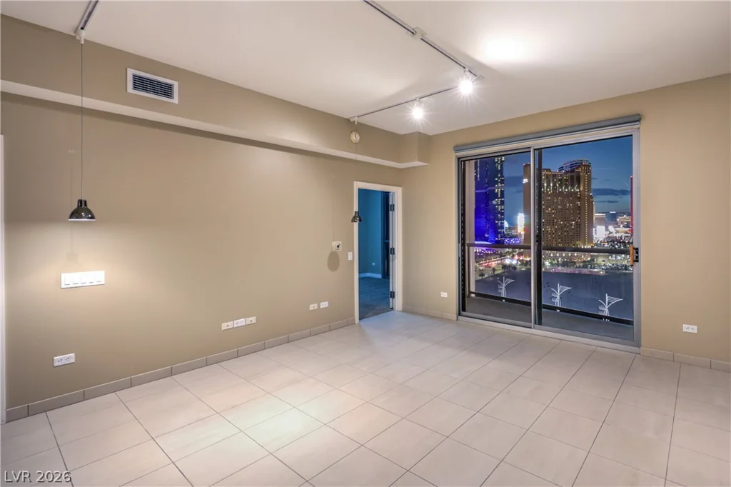 200 Sahara, Las Vegas, NV 89102